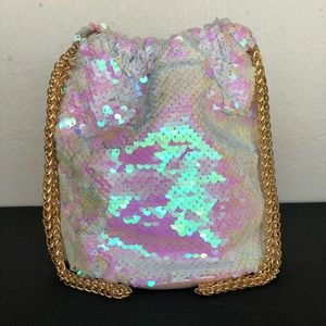 Rainbow sequin bag with gold chain